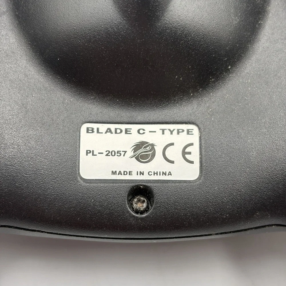 Pelican PL-2057 Blade C-Type Wired Controller for Original Xbox - Black